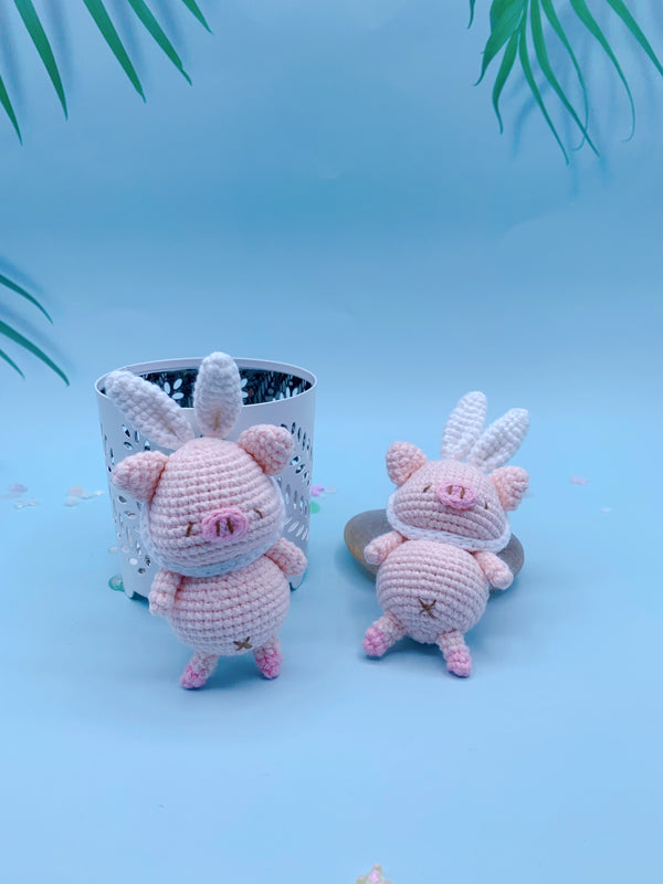 Adorable Bunny-Eared Pig Crochet Keychain - Perfect Gift!