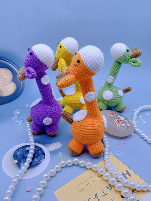 Adorable Handcrafted Giraffe Amigurumi: A Perfect Gift for All Ages